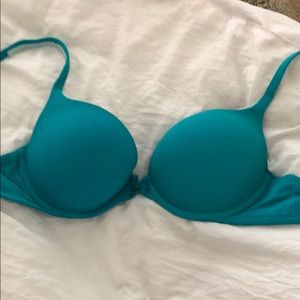 Victoria secret push-up bra